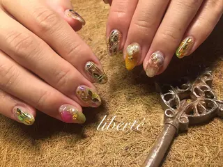 ネイル liberté (リベルテ)のネイルデザイン