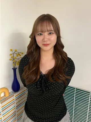 セミロング カラー ヘアアレンジ ハイトーンカラー /梅田/みほのヘアスタイル