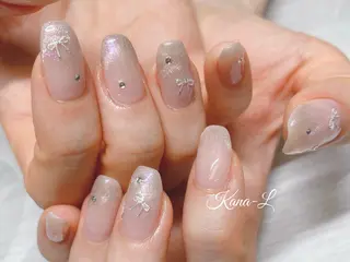 ネイル 芦辺 香奈のネイルデザイン