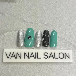 ネイル Van Nail Salonのネイルデザイン