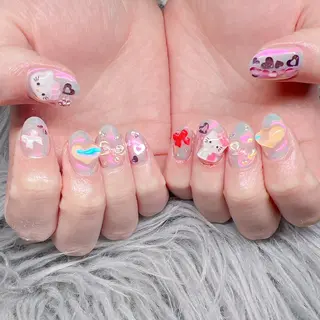 ネイル 個室ネイルサロンDolly  Girl〜ドーリーガール〜所属・DollyGirl KYOKOのネイルデザイン