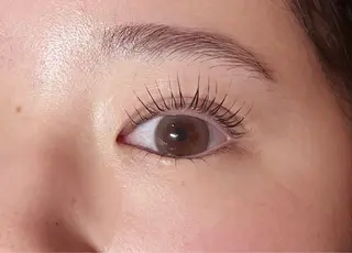 パーマ 勝原 伊路羽の眉毛・アイブロウイメージ