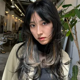 ロング 《2月クーポン記 載中》小森祐希のヘアスタイル