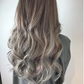 ロング カラー 田中 慎也のヘアスタイル