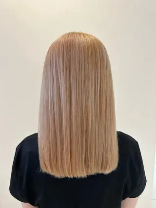 セミロング カラー Ayano 🫧のヘアスタイル