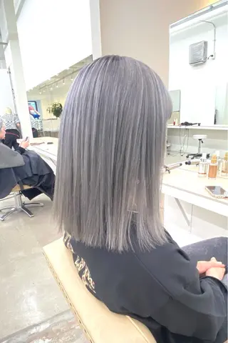 ミディアム BOB🌟ハイトーン /ブリーチ/TAKUのヘアスタイル