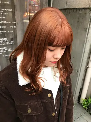 セミロング カラー サカグチユキナ 【tocca】のヘアスタイル