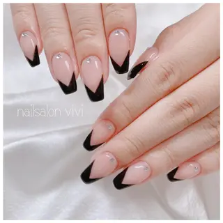 ネイル ＶＩＶＩ nailsalonのネイルデザイン