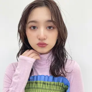 セミロング カラー 梅田美容室 山崎海波のヘアスタイル