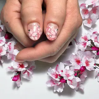 ネイル 加藤 優子のネイルデザイン