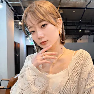 ミディアム 🎗️comoda 神戸三宮 髪質改善のヘアスタイル