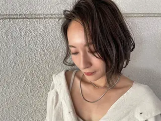 ショート カラー hair studio PEACE所属・寺本 早希のヘアスタイル