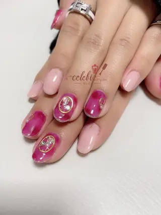 ネイル オーダーネイルチップ サロンcelebiのネイルデザイン