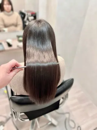 ロング パーマ AIconic nagoya所属・縮毛矯正/ レイヤー/ミディアムのヘアスタイル