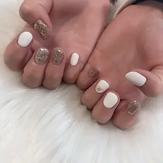 ネイル 西岡 杏のネイルデザイン