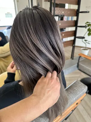 セミロング カラー be   flot所属・be flotのヘアスタイル