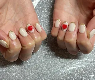 ネイル VIERU 🌈🎀💖のネイルデザイン