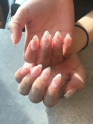 ネイル Nest 岩崎のネイルデザイン