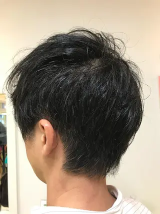 ショート メンズ 横田 尚登のヘアスタイル