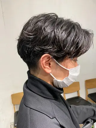 ショート カラー パーマ ヘアアレンジ メンズ ハイトーン/レイヤー 🌸さくらのヘアスタイル