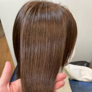 カラー イシイ ハルナ 🤍のヘアスタイル