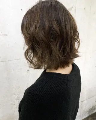 ミディアム Blink Remit hair明野店所属・秋月 亜耶のヘアスタイル