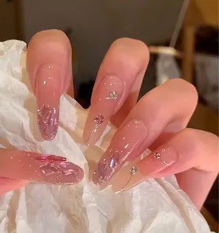 ネイル JF Beauty Salon所属・JF- Mizuhoのネイルデザイン