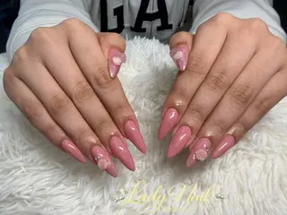 ネイル Lady Nails 1993所属・タナカ フォンのネイルデザイン