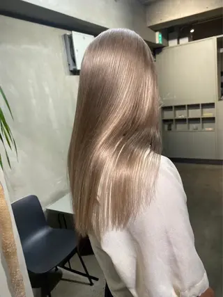 セミロング レイヤーパーマ 竹之内竜矢のヘアスタイル