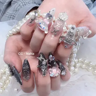 ネイル 💎CC・NaNa 韓国風ネイル🌙Cのネイルデザイン