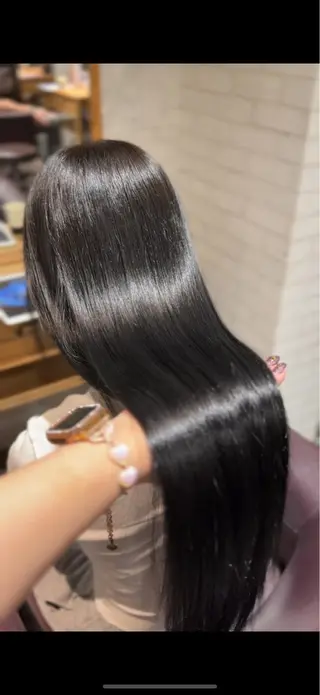 ロング パーマ Afinar  乃空（ノア）のヘアスタイル