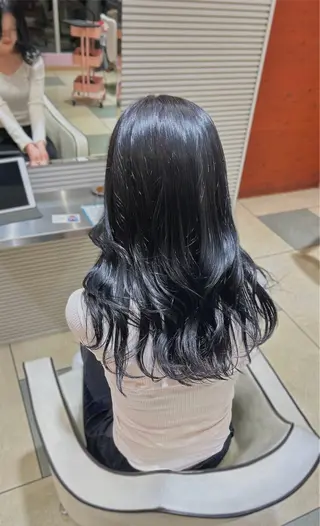 ロング カラー 🩷愛咲🩷レイヤー /透明感カラーのヘアスタイル