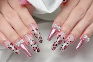 ネイル Aura  Nail 長さだし/パラジェルのネイルデザイン