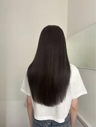 ロング パーマ 🖤:抜け感×大人 透明感カラー/Aoiのヘアスタイル