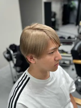 カラー 川辺 優華のヘアスタイル