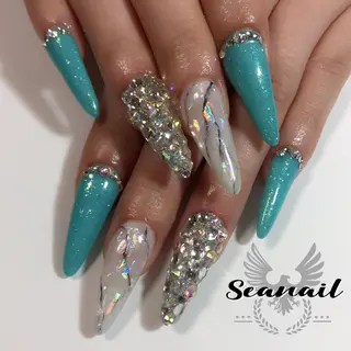 ネイル 小尾 栞のネイルデザイン