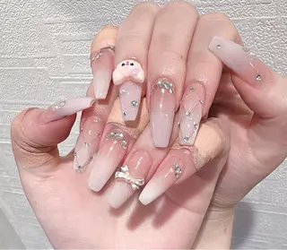ネイル D-BEAUTY Nailsalonのネイルデザイン