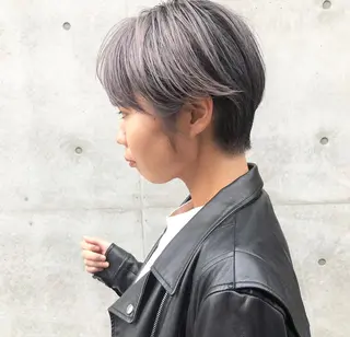 ショート カラー THE DAY所属・AKI HASHIMOTOのヘアスタイル