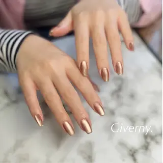 ネイル Giverny .のネイルデザイン