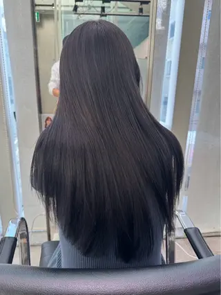 ロング カラー CHERIEブリーチ ダブルカラー　天神のヘアスタイル