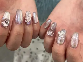 セミロング GarageNail kiari 大阪本町のネイルデザイン