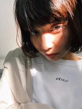 ショート カラー パーマ/レイヤー 岩山丈一郎のヘアスタイル