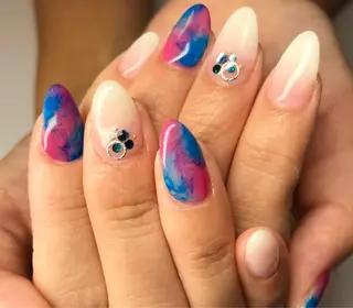 ネイル ヴィプラス所属・和田 さやのネイルデザイン