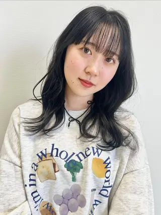 セミロング カラー 韓国風スタイル 🍓MIZUKI🍓のヘアスタイル