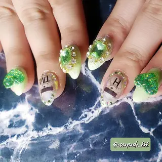 ショート ネイル クロキ 。のネイルデザイン