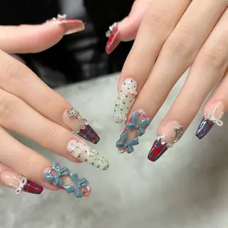 ネイル protea澤本 凜のネイルデザイン