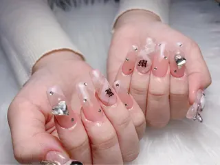 ネイル MiKi Nai池袋 長さだし得意のネイルデザイン