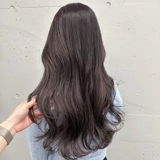 カラー セミロング 韓国ヘアー♡🇰🇷 江藤　桜のヘアスタイル