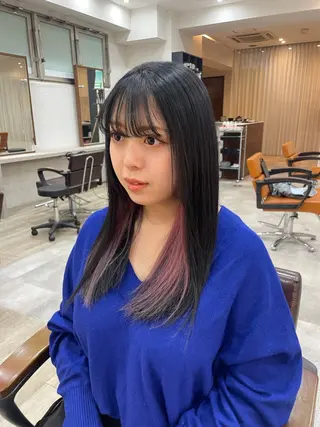 カラー オラプラノ所属・與那覇 有紗のヘアスタイル