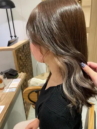 セミロング カラー newi梅田🫧韓国 ヘア🫧sakiのヘアスタイル